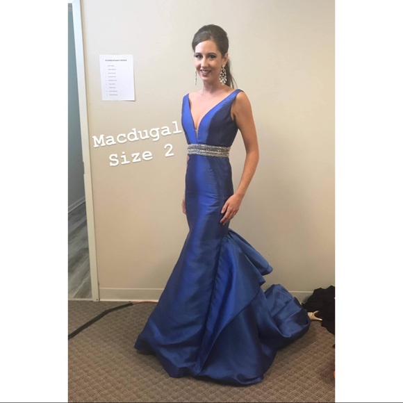 MAC DUGGAL COUTURE Pageant Dress - Picture 3 of 5